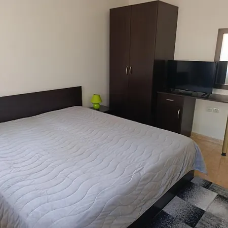 гранд манастира 4а30 весела ваканция Apartment